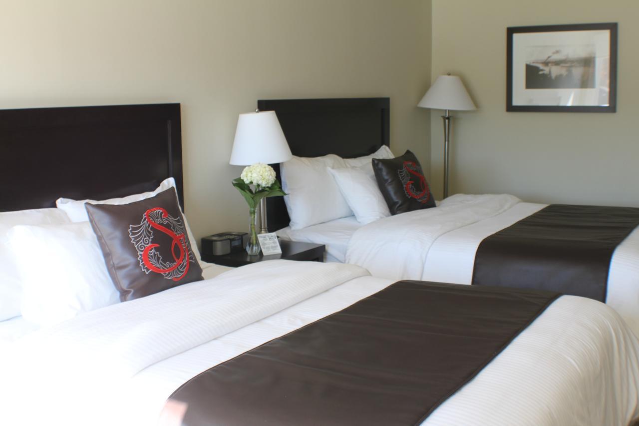 Sportsman'S Inn Resort & Marina Killarney Exteriör bild